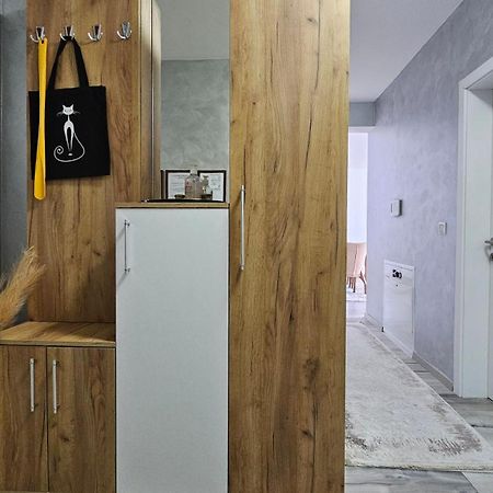 Cozy Apartment - 2 Bedrooms In The Best City Area. Ferizaj Eksteriør bilde