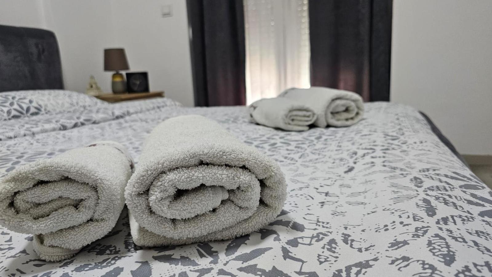 Cozy Apartment - 2 Bedrooms In The Best City Area. Ferizaj Eksteriør bilde